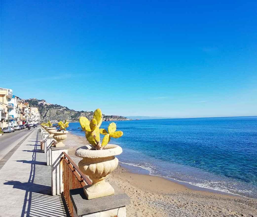 Appartamento Da Nella Giardini Naxos Ngoại thất bức ảnh